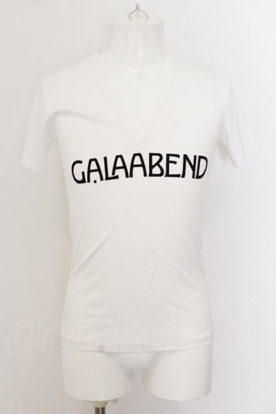 画像1: GalaabenD / ロゴプリントVネックTシャツ S ホワイト O-24-05-26-012-Ga-ts-YM-ZT218