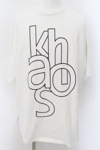 NO ID. / KHAOSプリントBIG　Tシャツ ONE ホワイト O-24-06-06-012-NO-ts-YM-ZT393