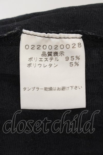 画像3: 5351pour les Hommes / シャドーゴシッククインクルVネックTシャツ 3 ブラック O-24-09-24-020-53-ts-YM-ZT430