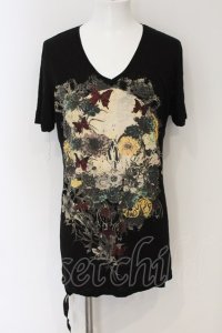 KMRii / MAGNOLIA SKULL FLOWER Tシャツ 3 ブラック O-24-12-29-064-KM-ts-YM-ZT137