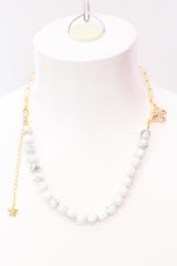 STUGAZI / ネックレス.White Turquoise Amor Butterfly ホワイトｘゴールドｘレッド  O-25-02-23-057-St-za-YM-OS