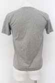 画像2: NO ID. / スムースVネックTシャツ 1 グレー O-24-08-11-016-NO-ts-YM-ZT108 (2)