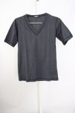 画像1: TORNADO MART / ストライプVネックTシャツ  グレー T-24-09-11-016-TO-ts-YM-ZT073 (1)